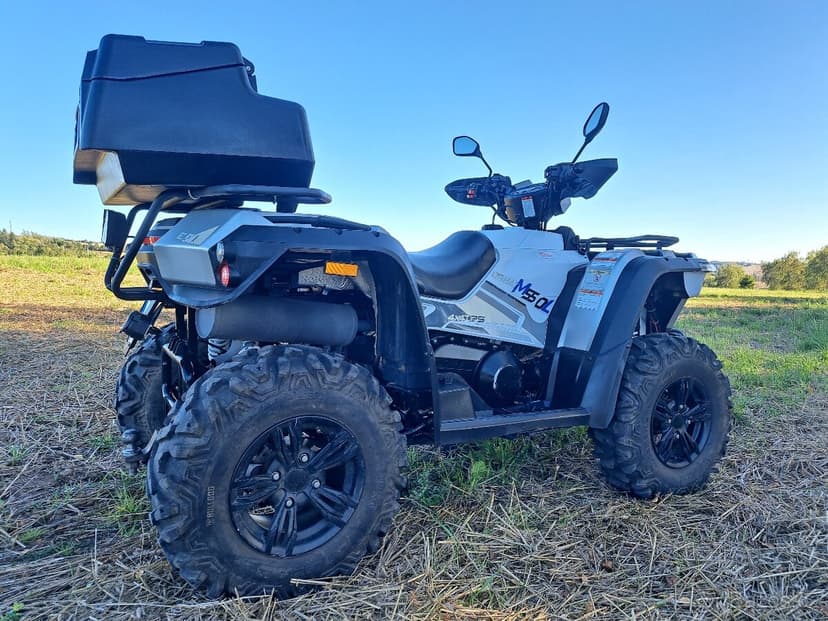 Čtyřkolka Linhai M550L