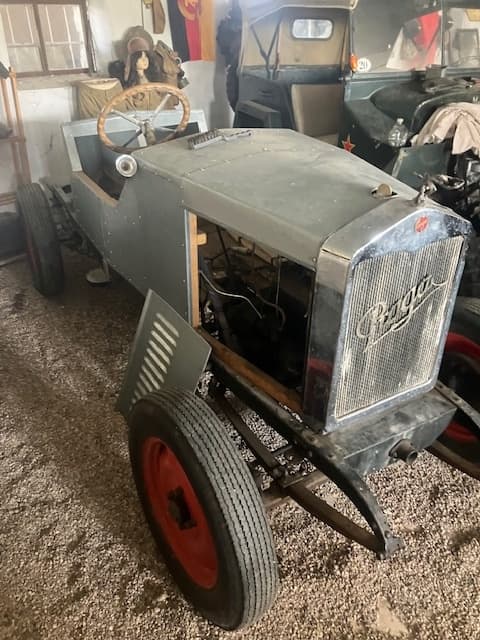 sanitky  používané v Československu -poptávka, výměna