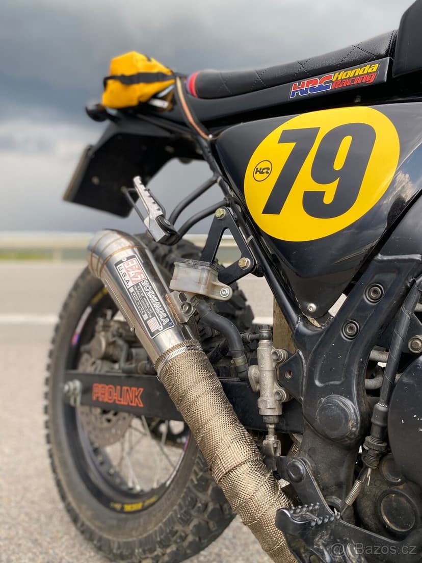 Honda NX 650 Tracker