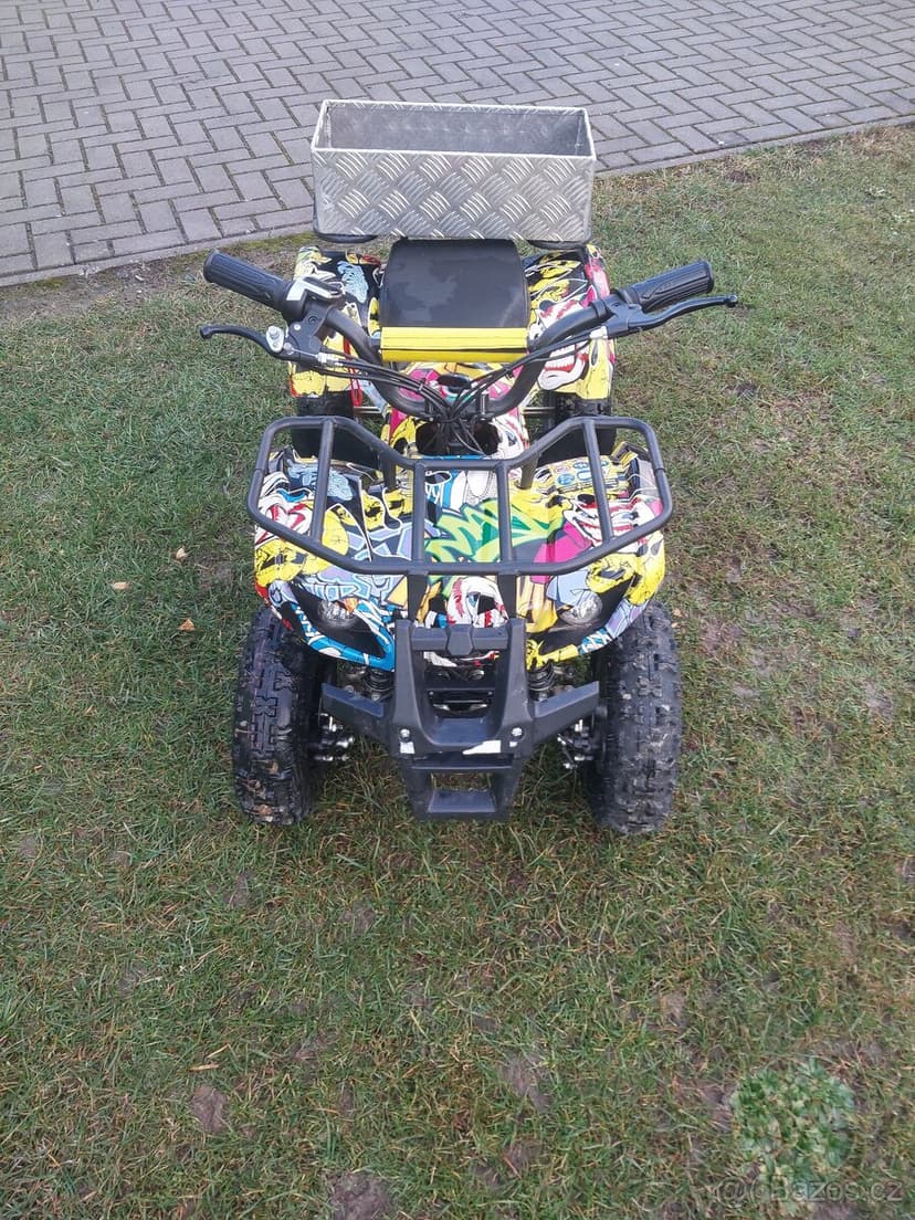 Dětská akumulátorová čtyřkolka HECHT