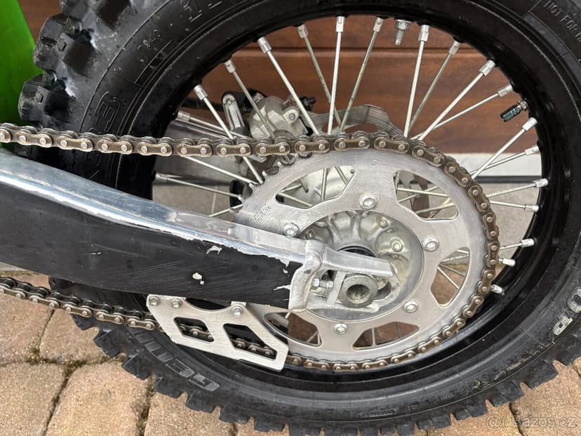 Kawasaki KX 250,rok 2022, 43mth,nové plasty,pneu,olej