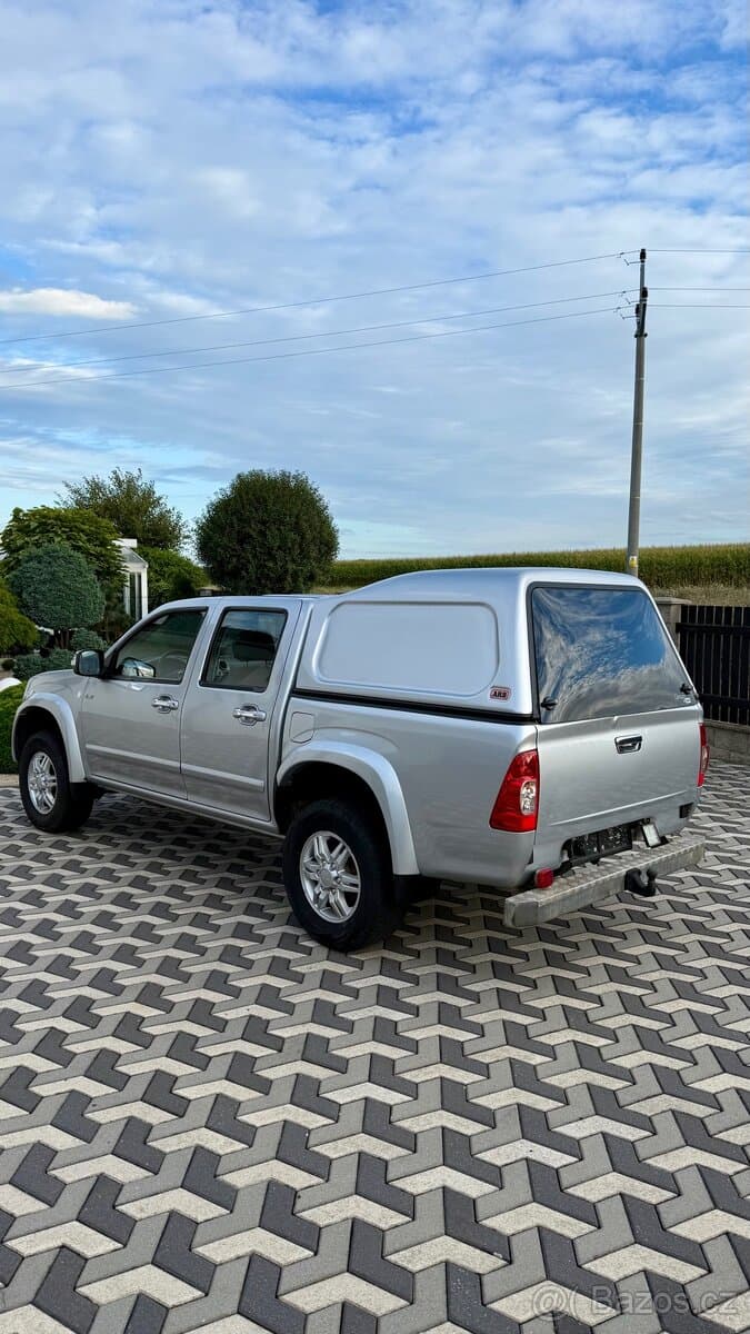 ISUZU D-MAX Double Cab 2.5D 4x4 100kw