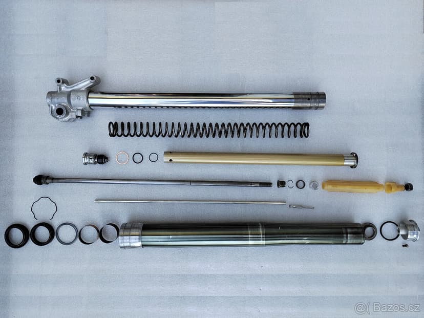 Tlumiče KYB 43 mm + brýle - Yamaha YZ 125/250 (1993-1995)