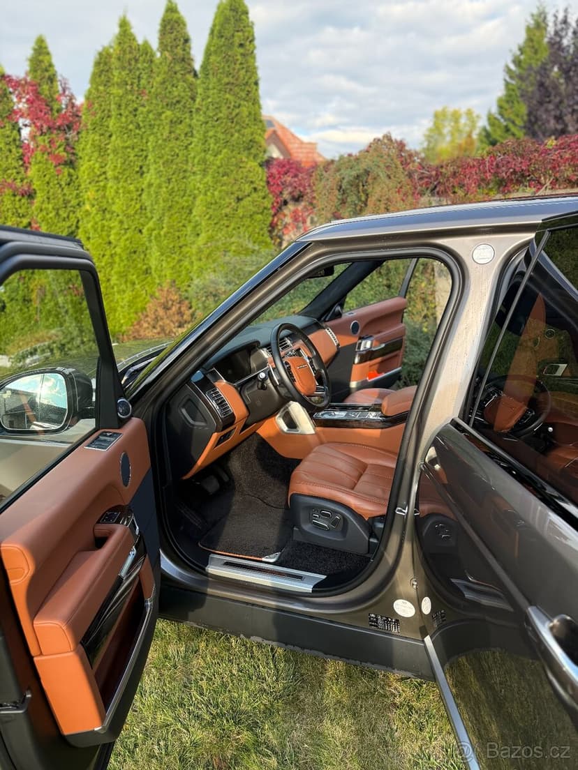 RANGE ROVER 4.4 V8 AUTOBIOGRAPHY