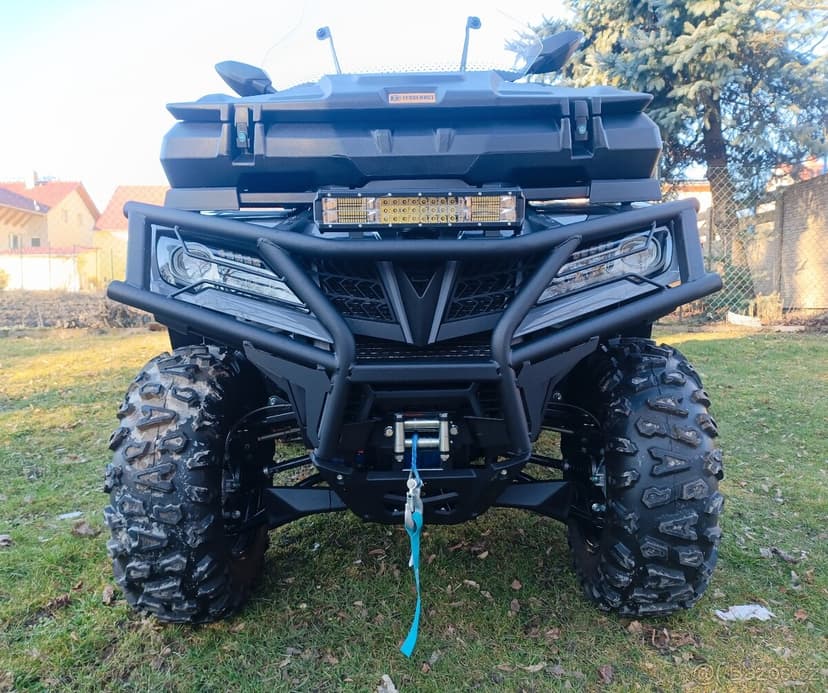 CFMOTO gladiátor X850