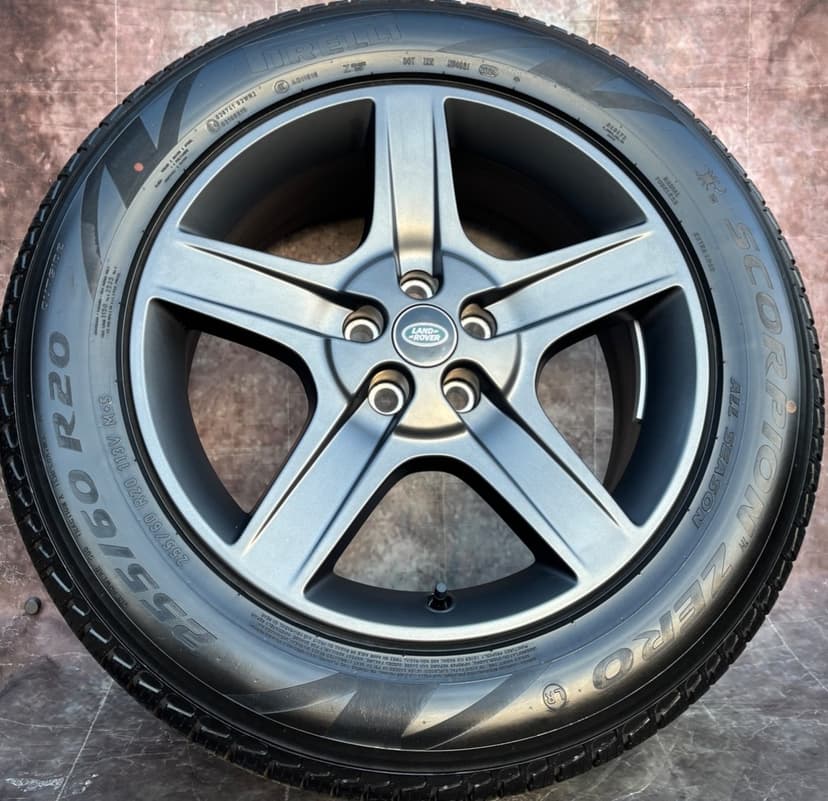 Originální alu kola Land Rover Defender 255/60R20