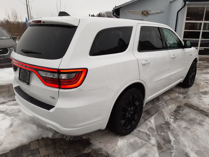Dodge Durango R/T 5,7L 4x4, tažné, Top výbava, 7míst, servis
