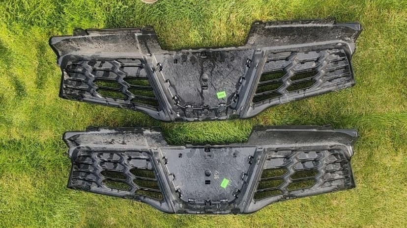 Nissan Qashqai Patrol X-Trail Murano - Maska