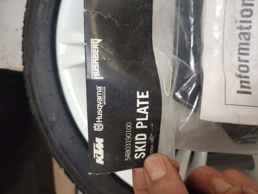 Prodám originální kryt motoru KTM Powerparts