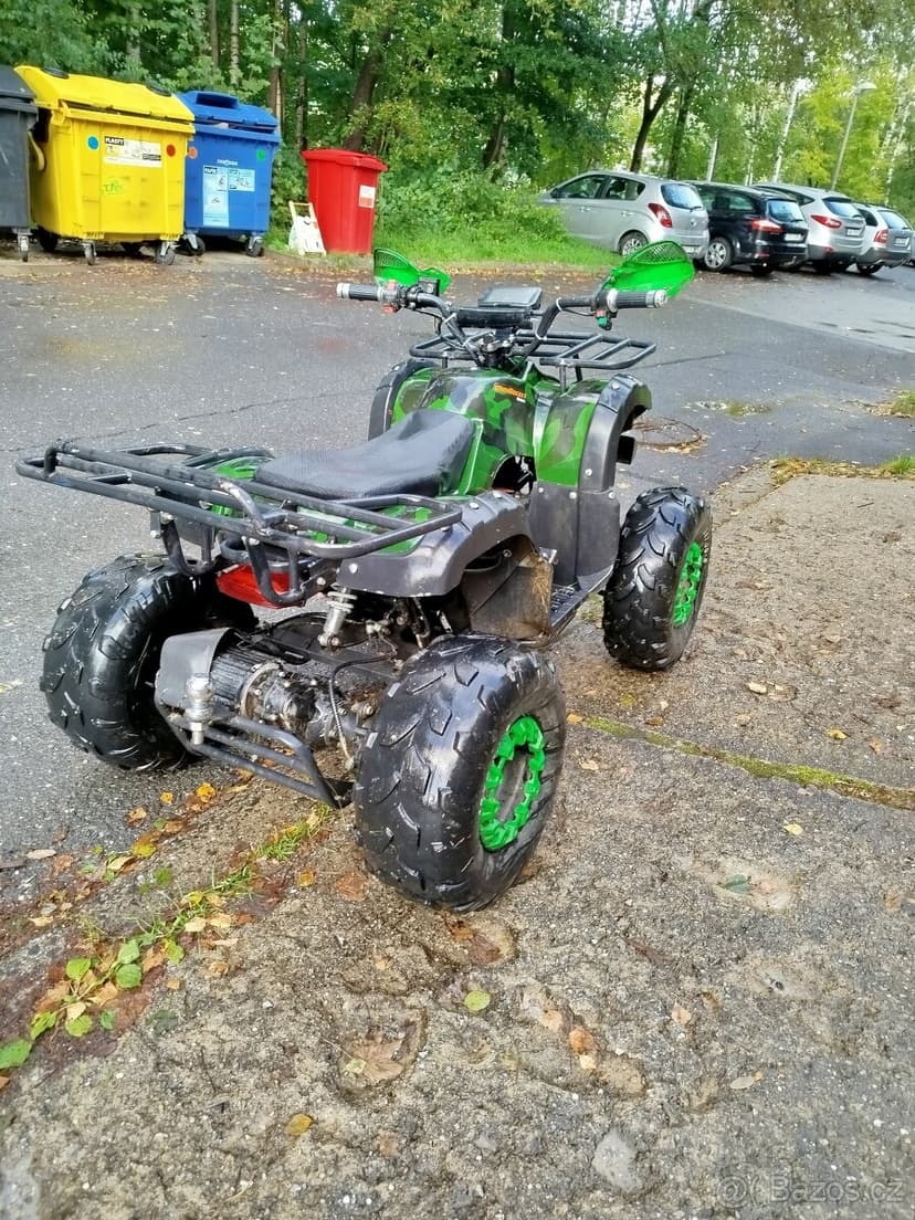 Elektrická čtyřkolka