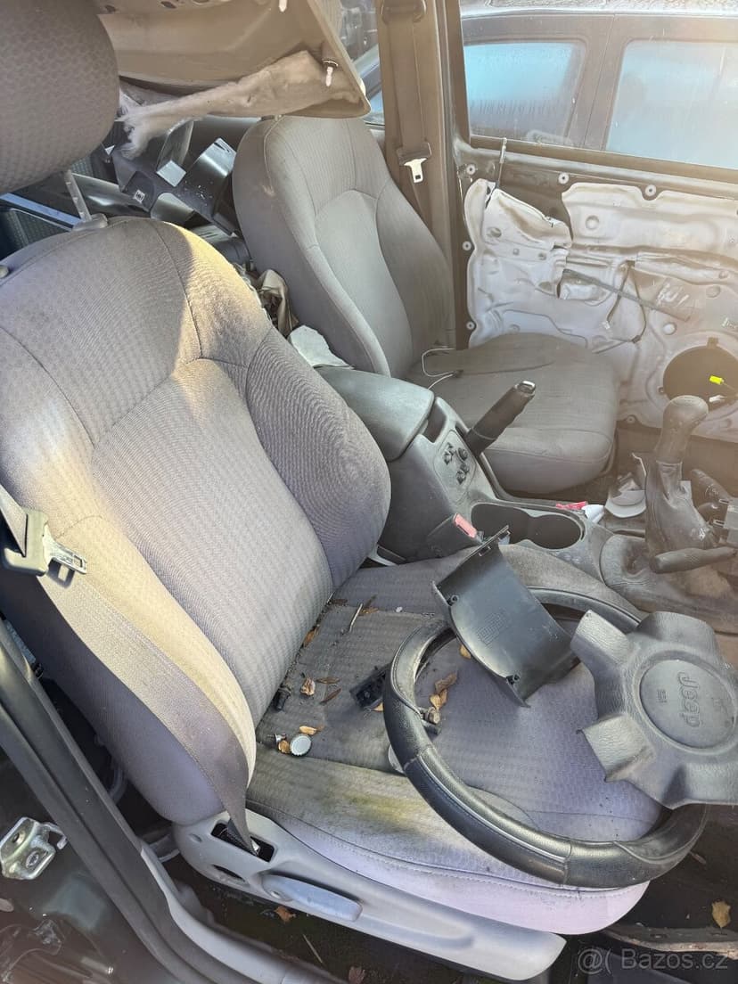 Jeep cherokee kj 2.5 crd