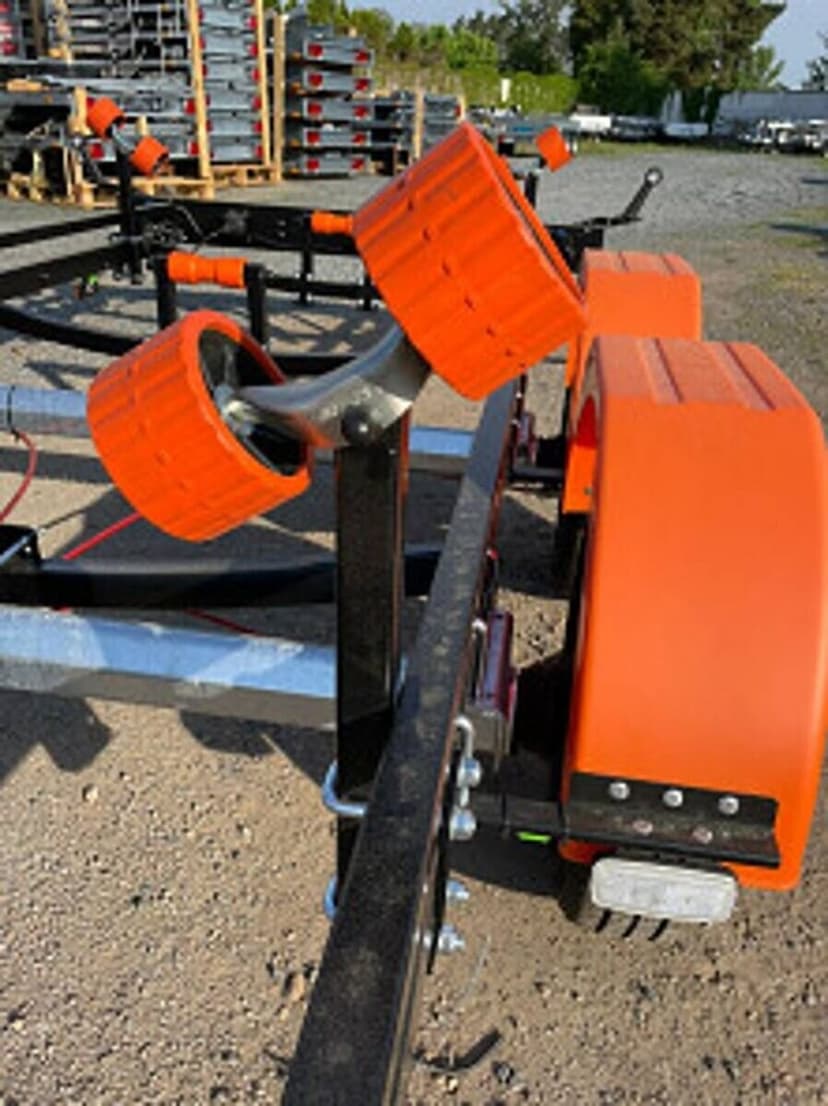 Přívěs na loď Thomas BT-2500L XL 2500kg