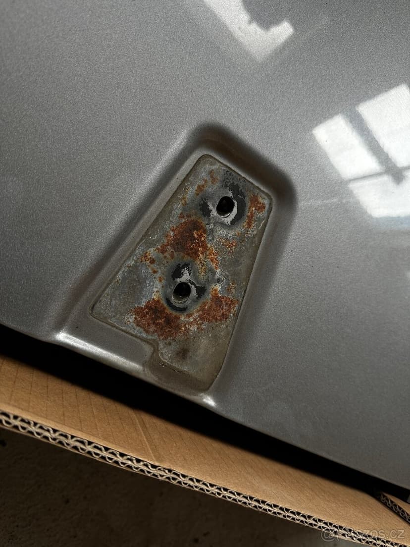 Kapota Jeep Wrangler JK