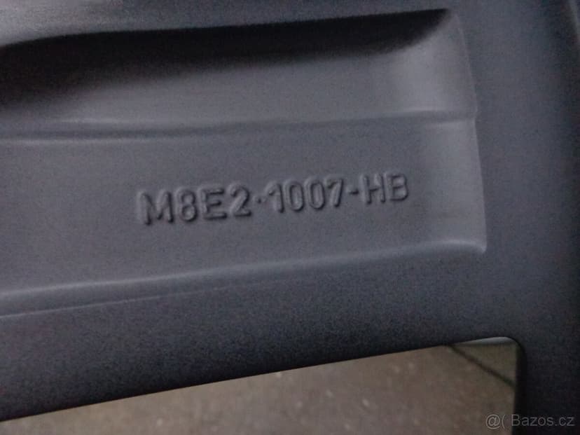 Land Rover Range Rover L460 / L461 alukola R22