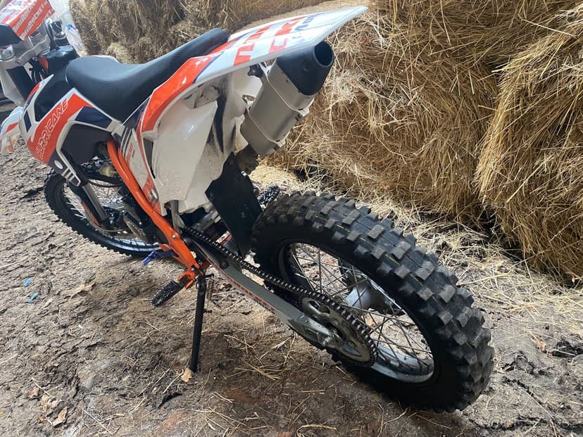 Prodam crosscu minirocet 250