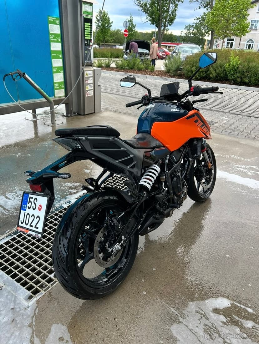 KTM Duke 125 2024