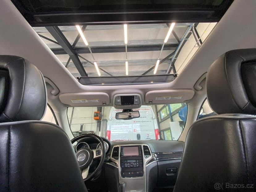 Jeep Grand Cherokee Overland