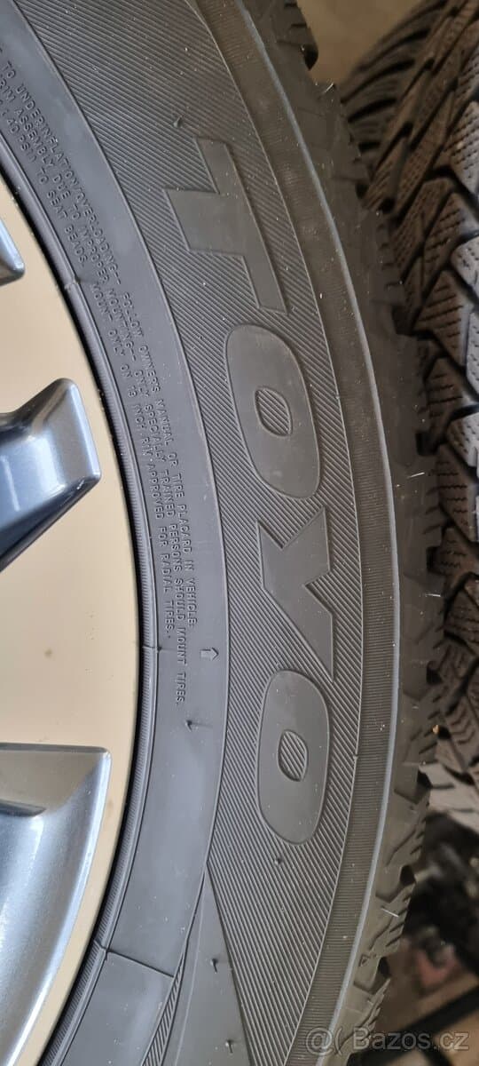kompletní originální kola 19" TOYOTA LAND CRUISER 150, HILU