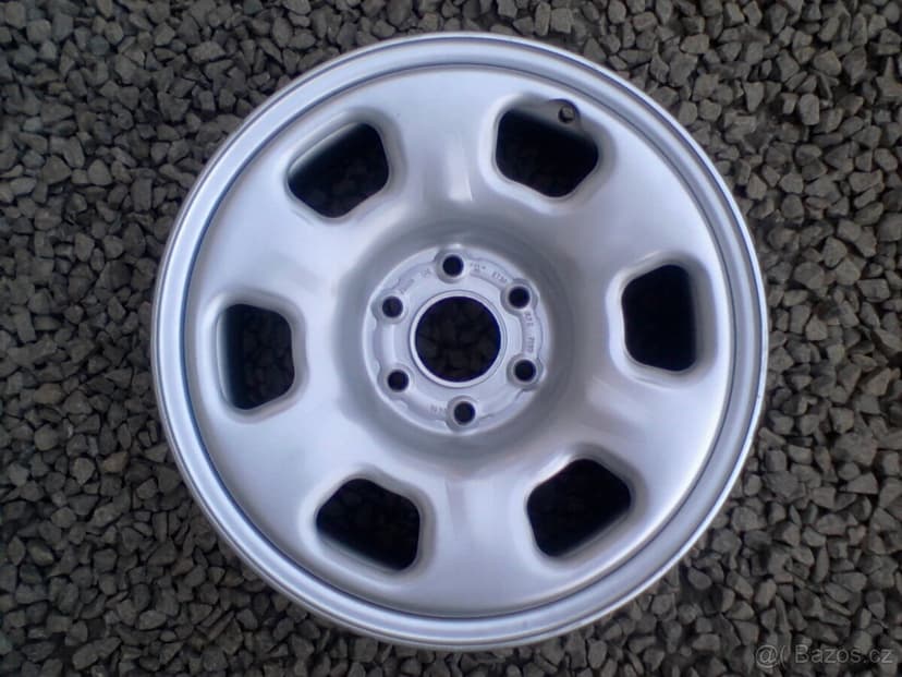 Nové 16 plechové disky Nissan Pathfinder,Navara