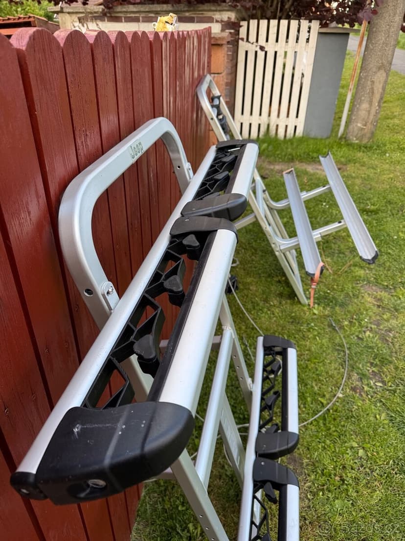 Originální nosič lyží a snowboardů jeep wrangler jk, Jl