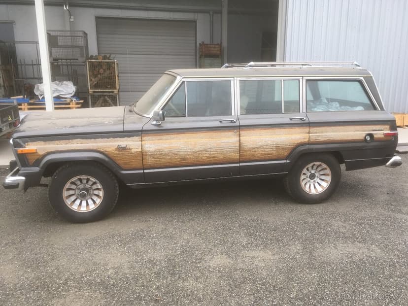 Jeep Grand Wagoneer 1985 5.9