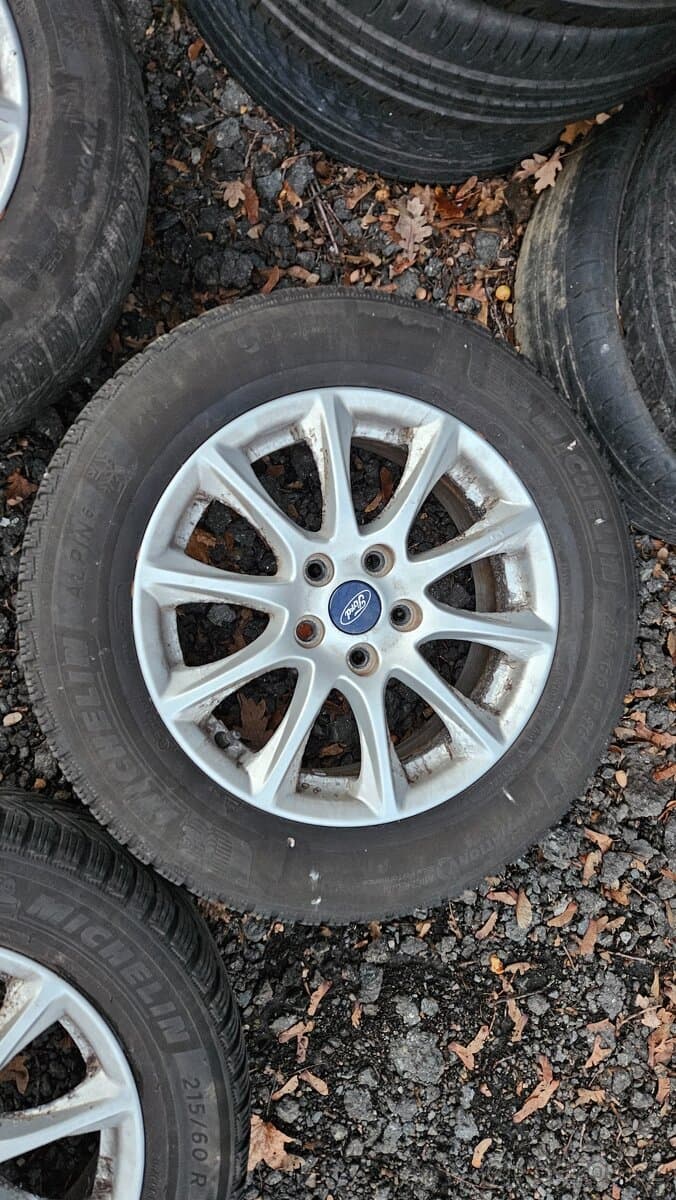 185. sada zimní kola 215/60 r16 5x108 Ford