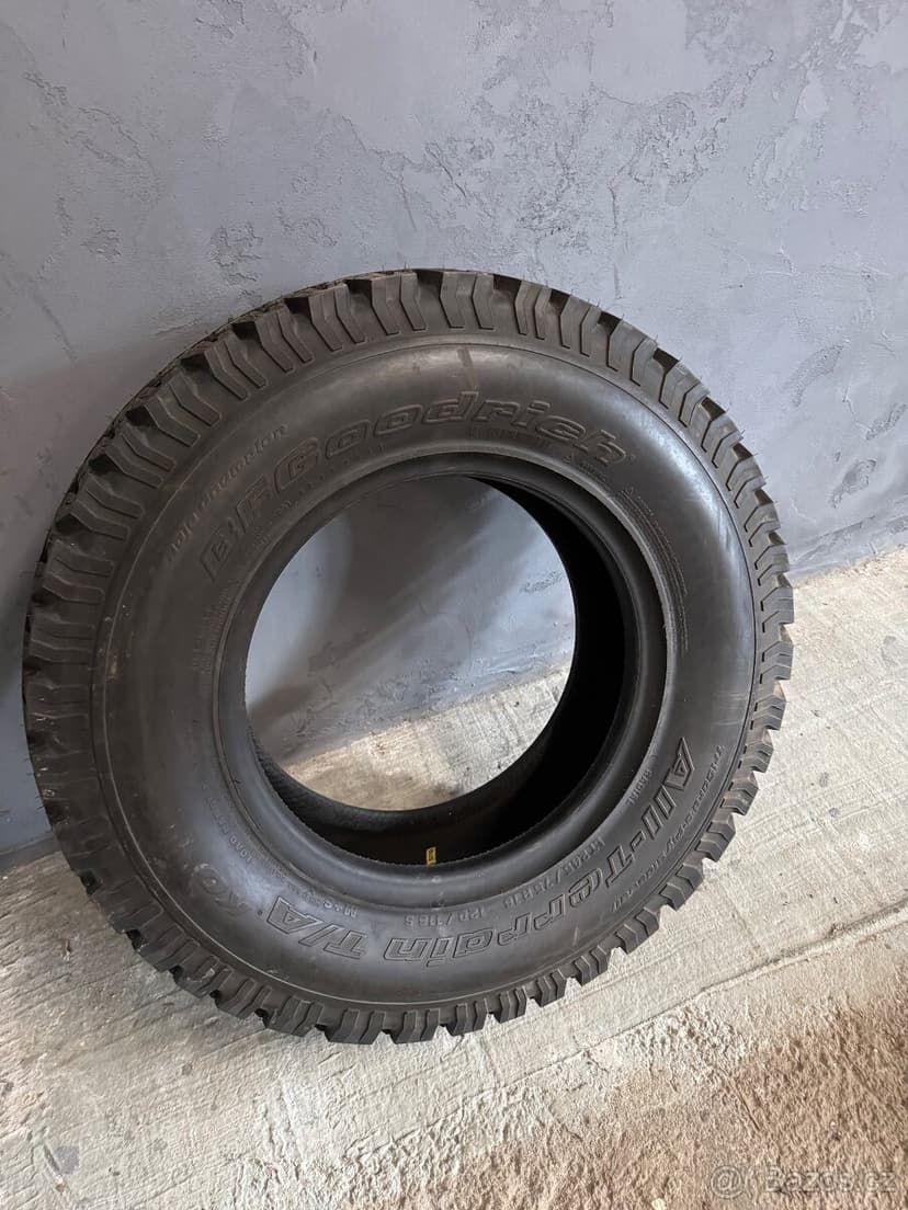 Pneu BF goodrich AT