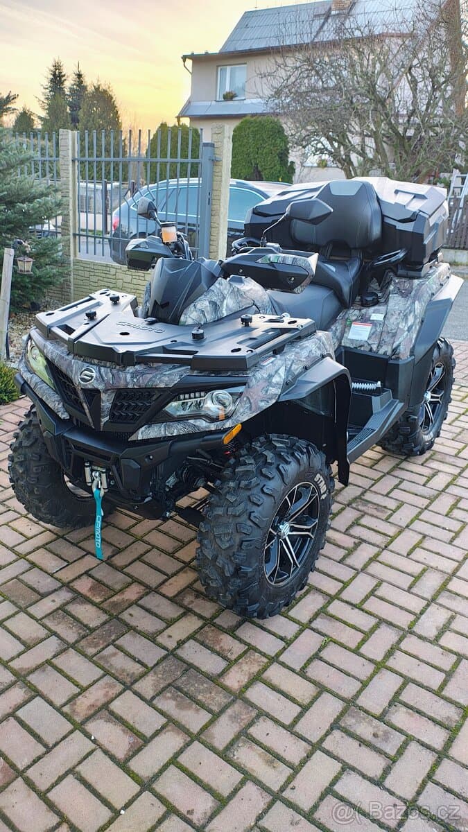 CF MOTO x1000 EPS, nová radlice na sních