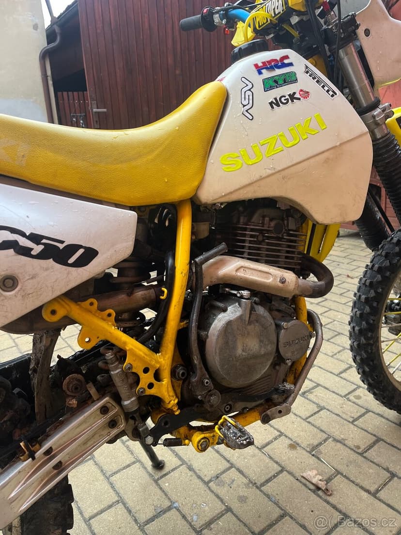 Suzuki dr 350