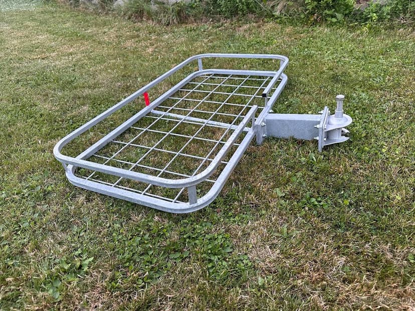 NOSIČ NA TAŽNÉ ZAŘÍZENÍ + ŠROUBOVÝ PEVNÝ DRŽÁK