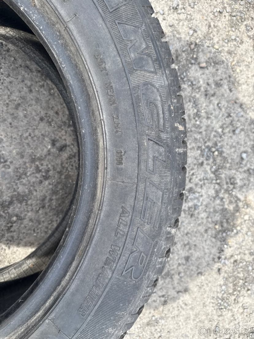 1 ks 245/60R18 nova Goodyear Wrangler