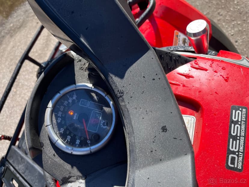 Prodám Can-Am 800 outlander