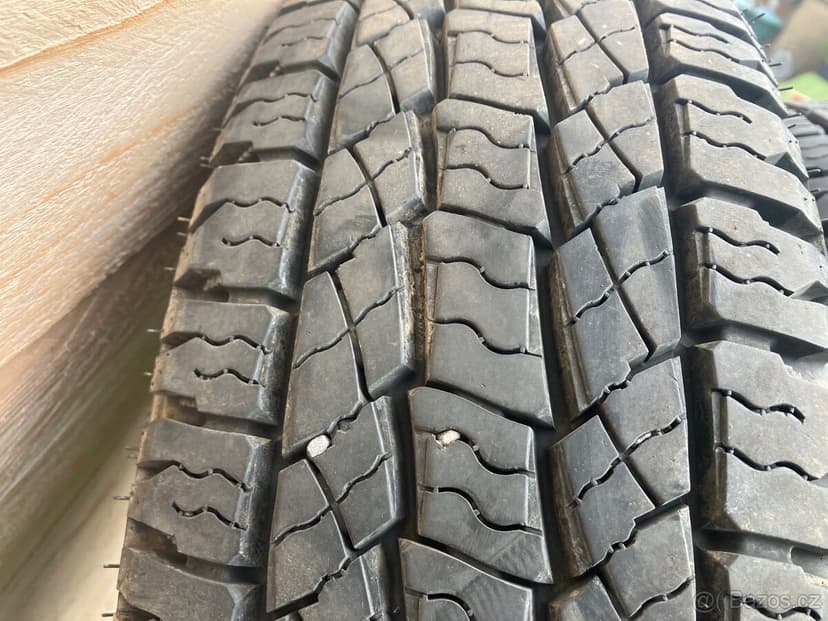 Nexen roadian 4x4 205/80 r16 (205r16)