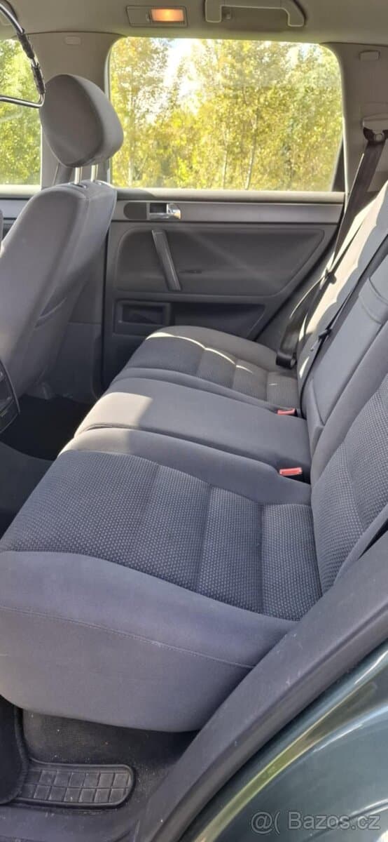 VW Touareg 2.5 TDI R5 – Offroad ready, manuál.