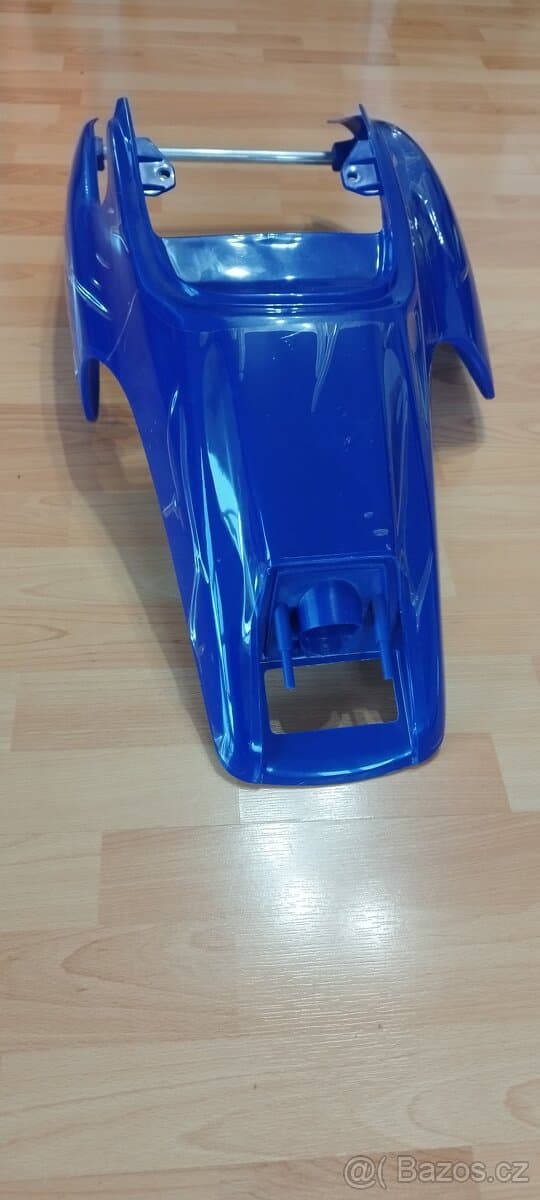 Zadní blatník Yamaha TTR 600 , TT , TTR 600 RE