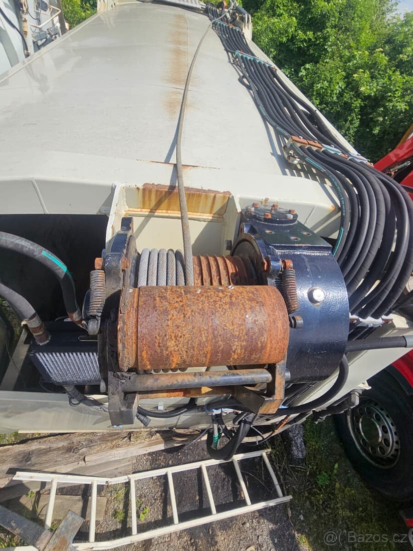 Hydraulický naviják