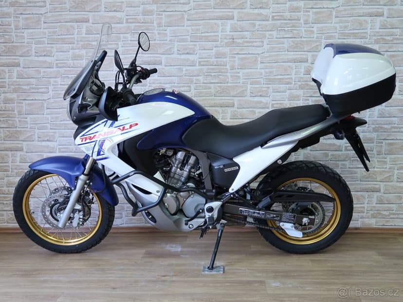 Honda XL700V Transalp ABS původ ČR, 1.majitel, 1700km, DPH