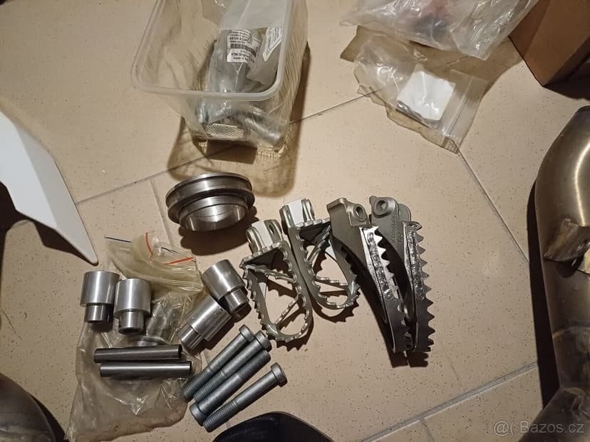 Dily KTM LC8 990, 1090, 1190 Adventure, SMT, SM