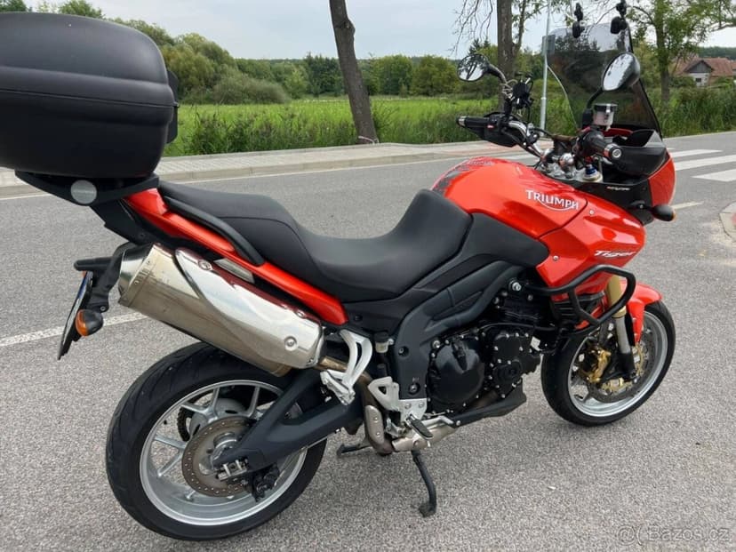 Triumph Tiger 1050