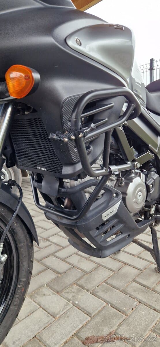 Prodám Suzuki DL 650 V Strom, 50.5 kw, r.v.2016, 39tkm