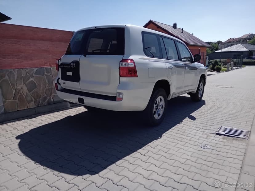 Toyota Land Cruiser LC 200 GX, 4,0 V6, Benzin, Manual, Nový