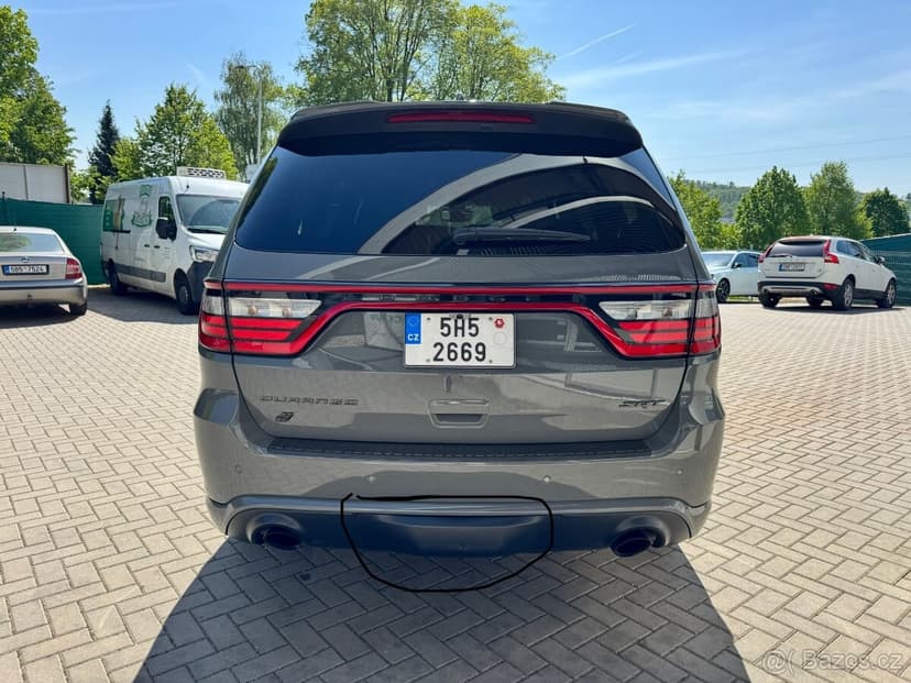 Dodge Durango SRT 6.4 Hemi