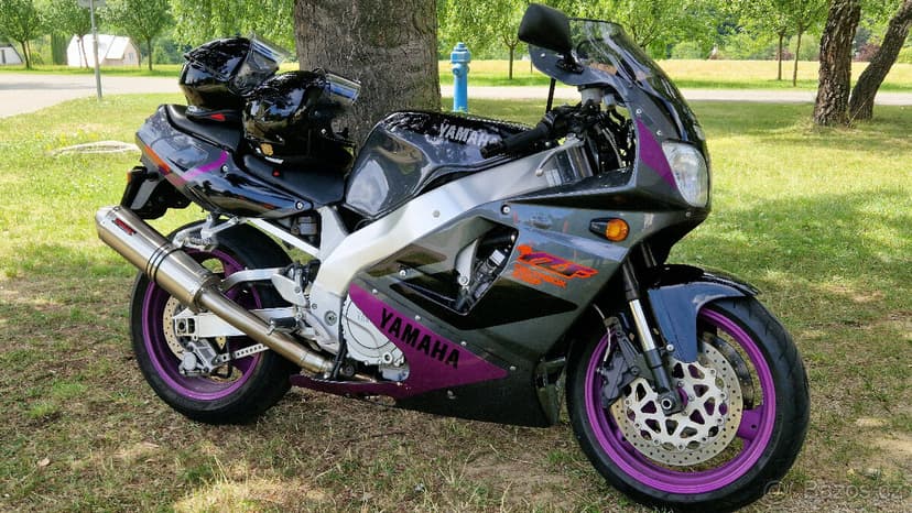 LEGENDÁRNÍ YAMAHA YZF 750r