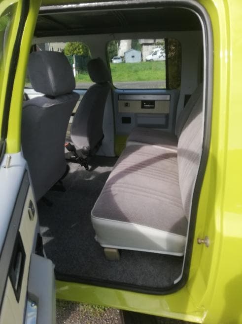 CHevrolet Suburban C20