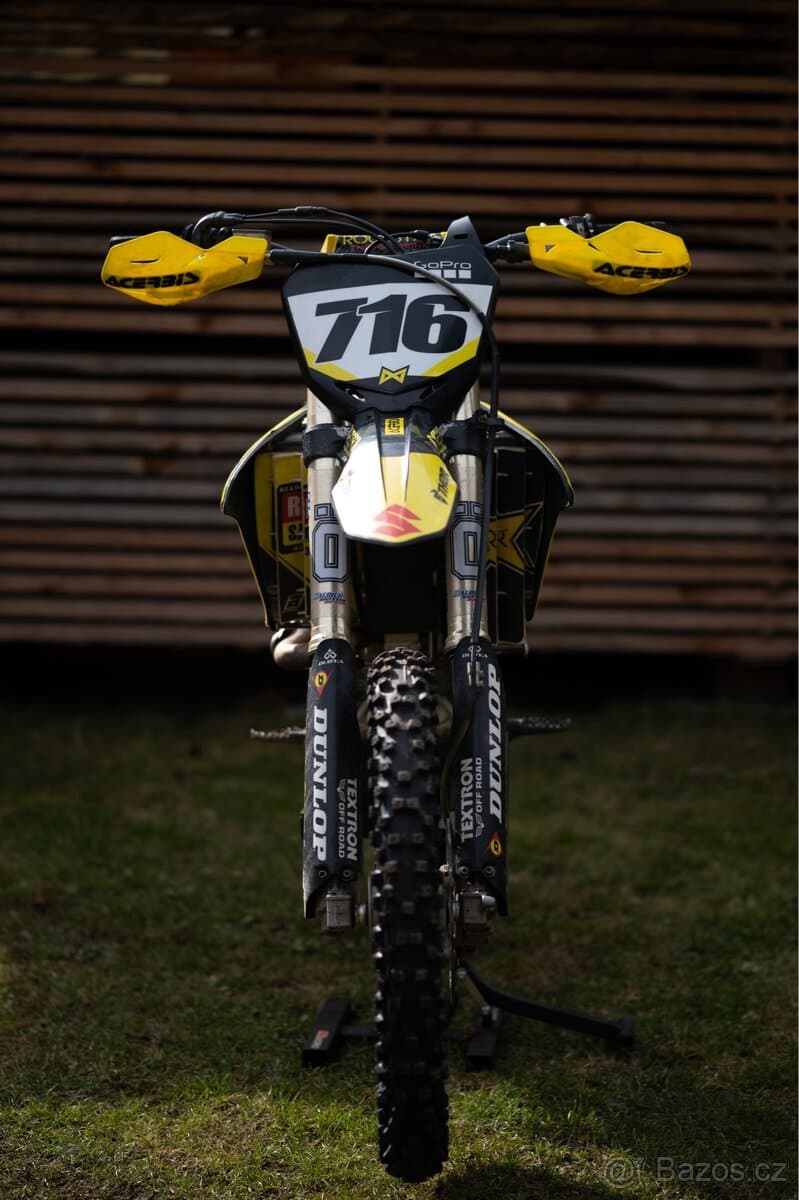Suzuki RMZ 450 2017 – Ohlins podvozek