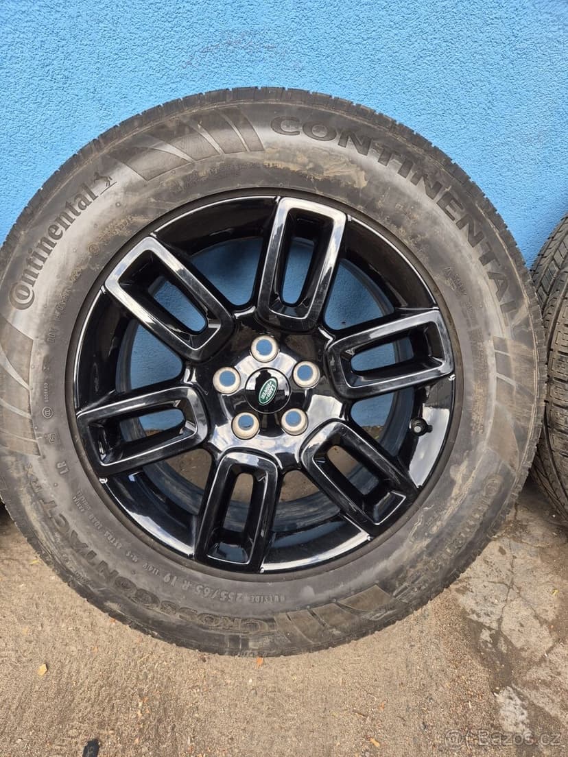 Použita Originál sada Land Rover /  Defender r19 - 255/65/19