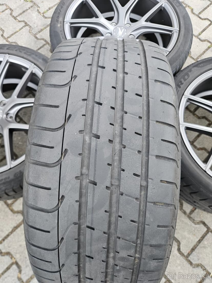 ALU Z-Performance 5x120 Pirelli 255/40/19 - Top -