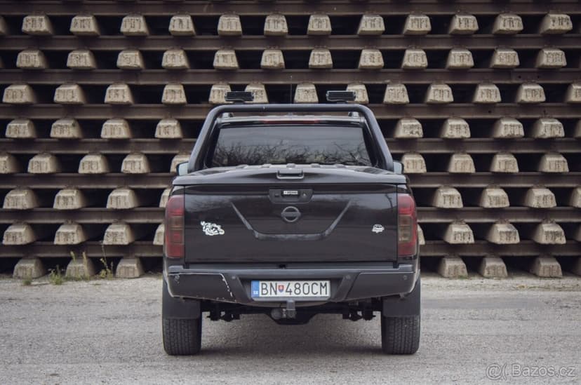 Nissan Navara Trek-1 Edition | Lift Kit | LED Rampa |
