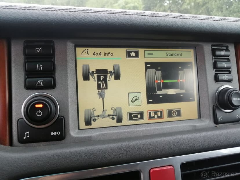 LANDROVER Vogue 3,0D / BMW nové tažné 3,5t