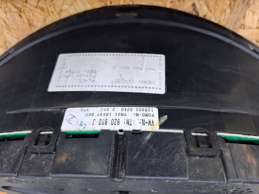 Otáčkoměr, budík, přístrojová deska různé vše v popisku